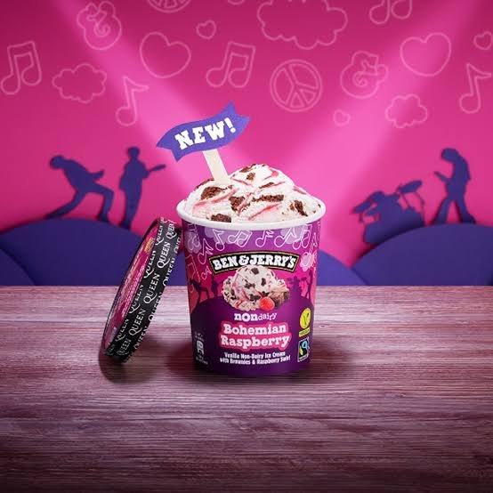 Ben & Jerry's Cherry Garcia Ice Cream Vermont - Image 5